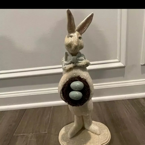 Sharon Andrews Signed ESC Trading Co Rabbit with Egg in Nest VTG 2002 - Picture 3 of 7